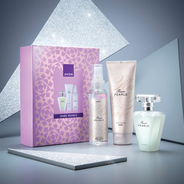 Rare Pearls Gift Box